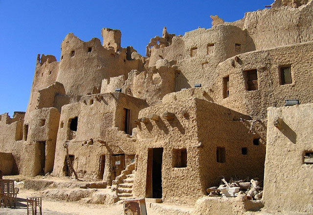 Learn about the history of Egypt at Siwa Oasis 