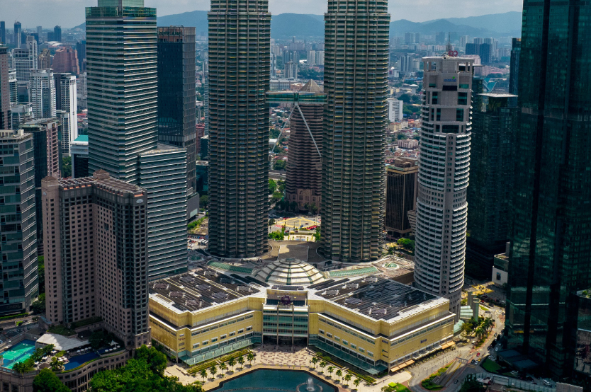 Petronas Twin Towers is a top-rated place to visit in Kuala Lumpur